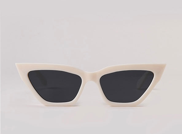 【3color】Fierce Cat-Eye Sunglasses SS-000045