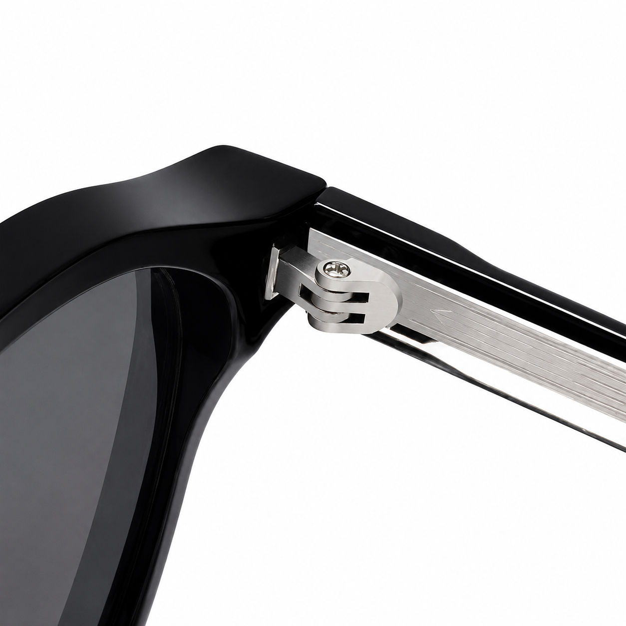 Kavren_Sunglass 9TH00064